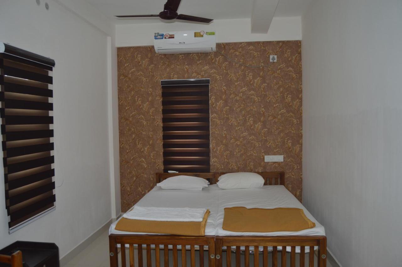 Coral Homes Kochi Екстериор снимка