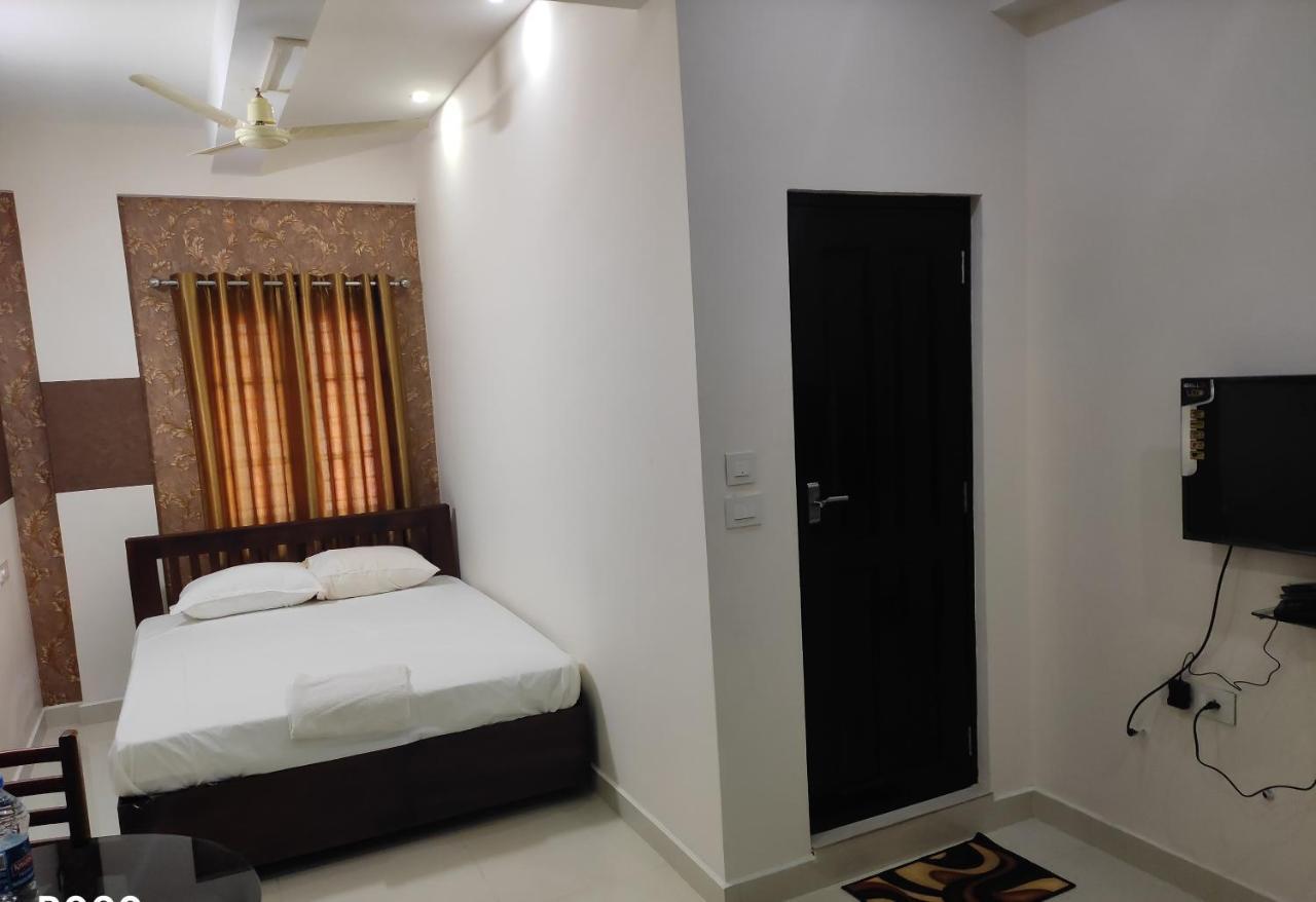 Coral Homes Kochi Екстериор снимка