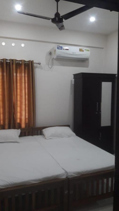 Coral Homes Kochi Екстериор снимка
