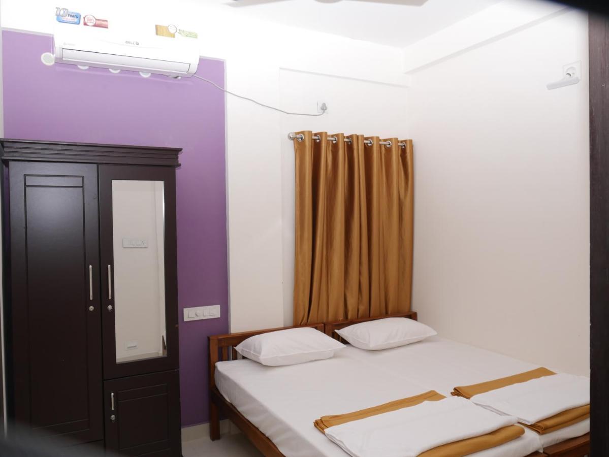 Coral Homes Kochi Екстериор снимка