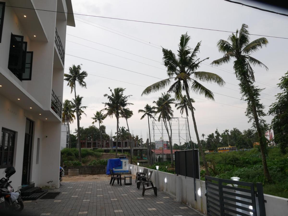 Coral Homes Kochi Екстериор снимка