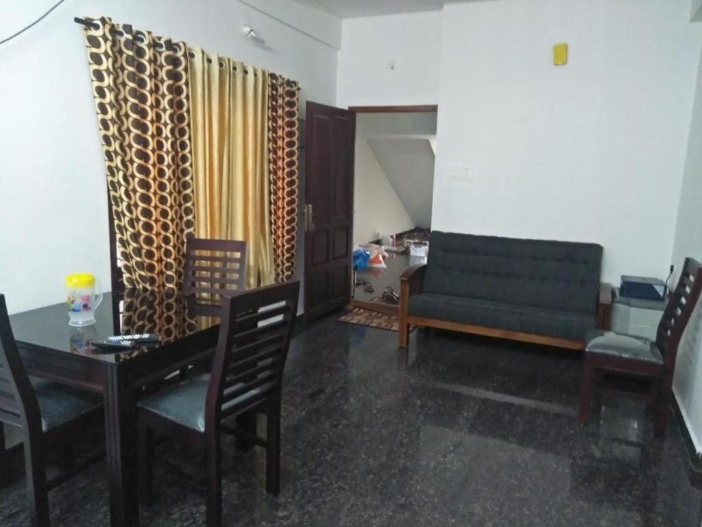 Coral Homes Kochi Екстериор снимка